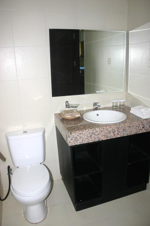 Royal Mamberamo Hotel Sorong Room photo